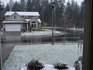 aprilsnow1.jpg